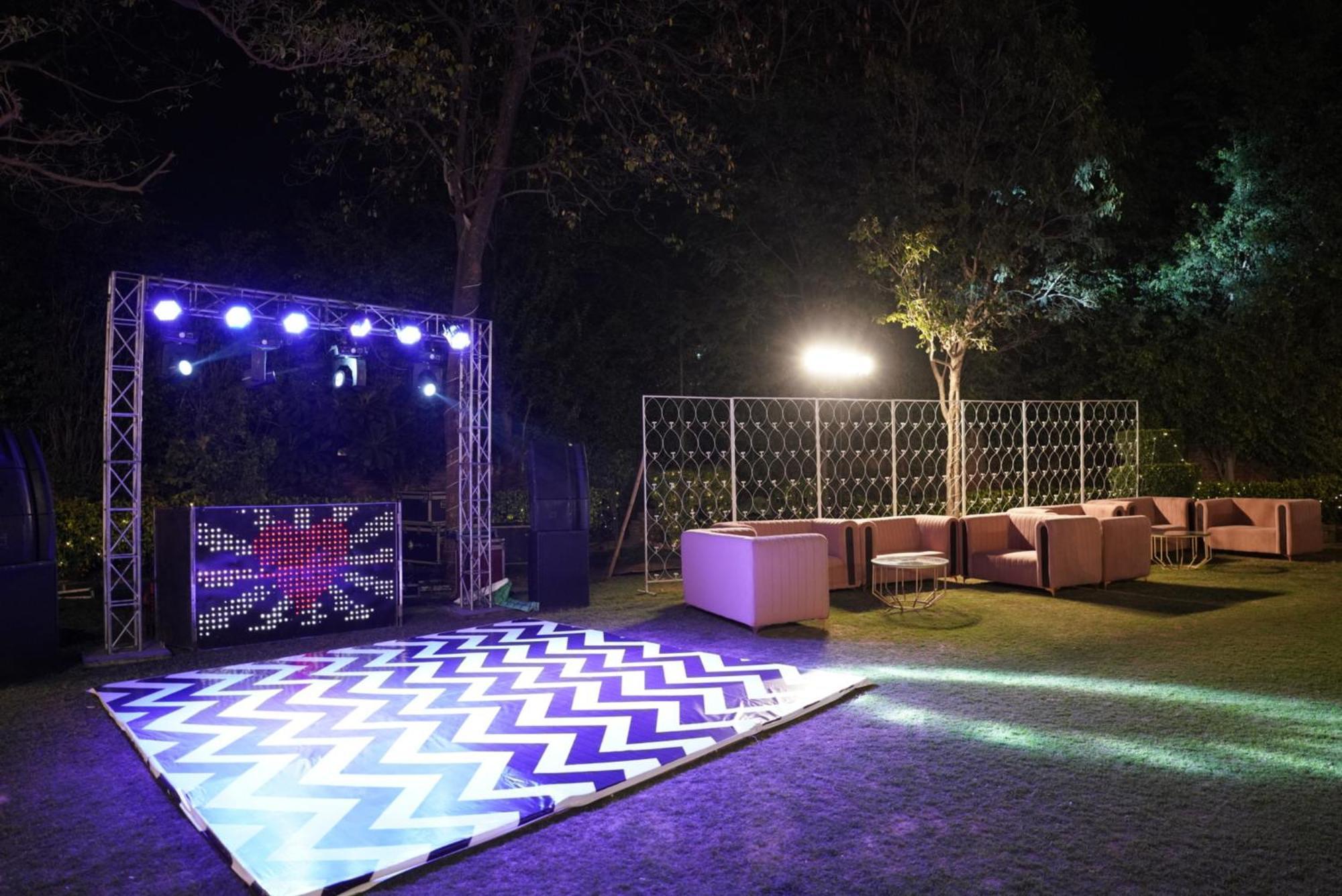 Goa Country Club Hotel Gurgaon Buitenkant foto