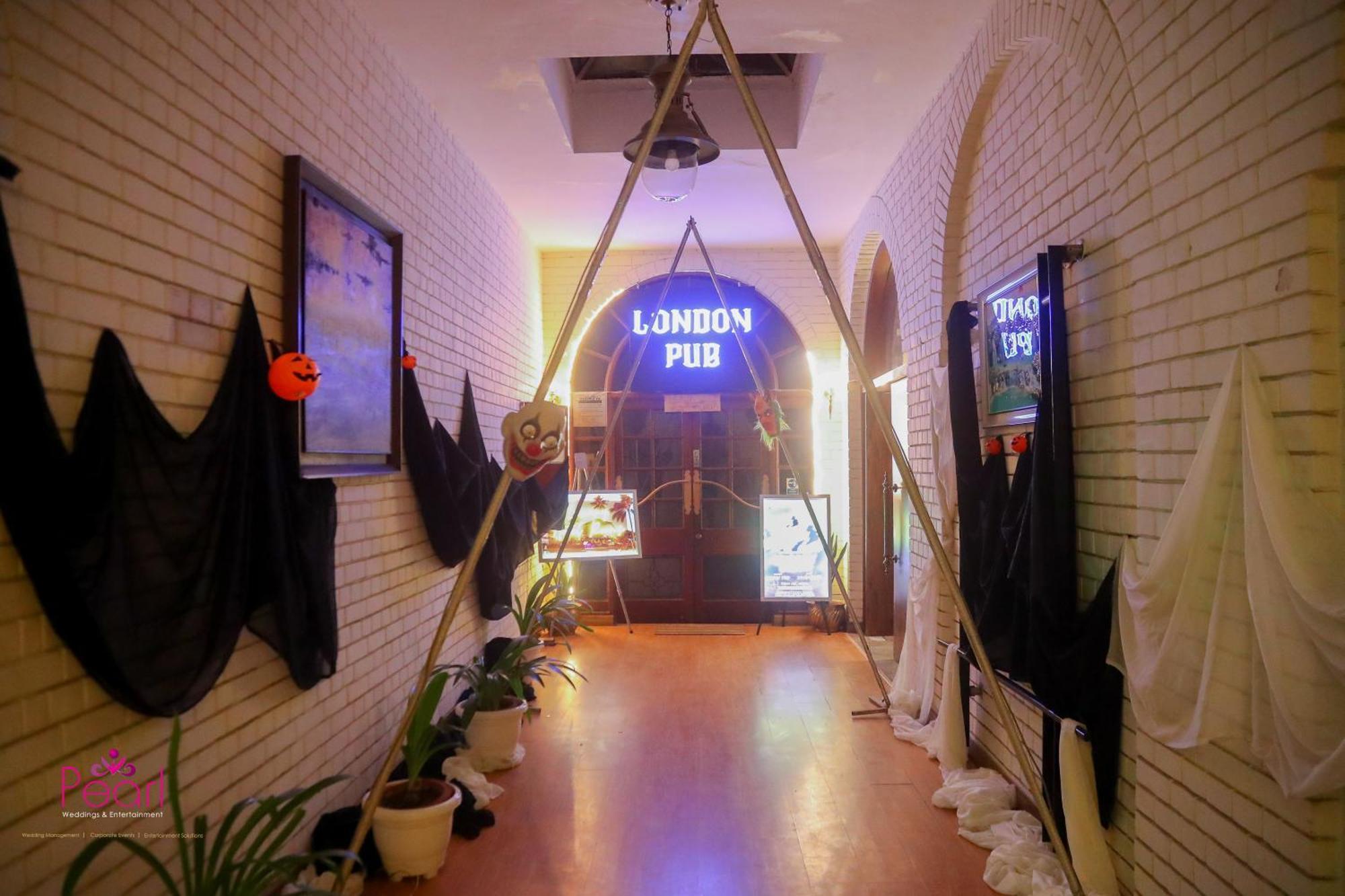 Goa Country Club Hotel Gurgaon Buitenkant foto